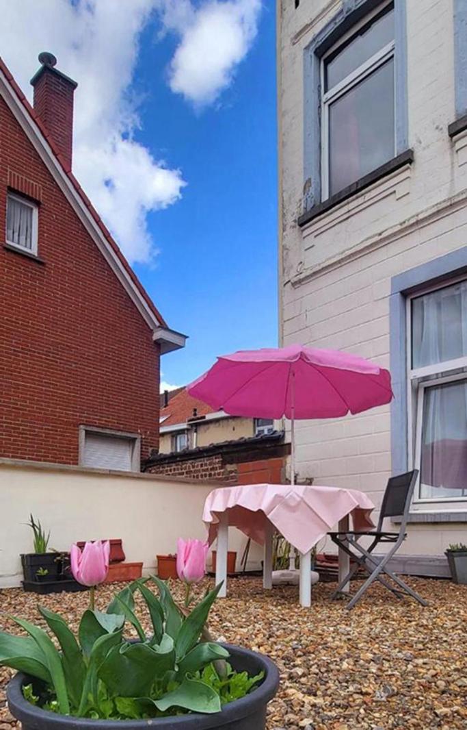 בריסל Bright Studio Close To Zaventem Airport מראה חיצוני תמונה